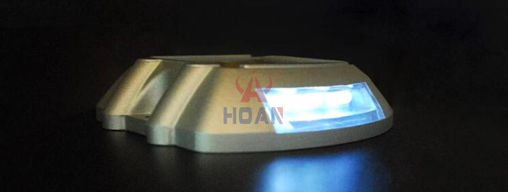 tachas led solares